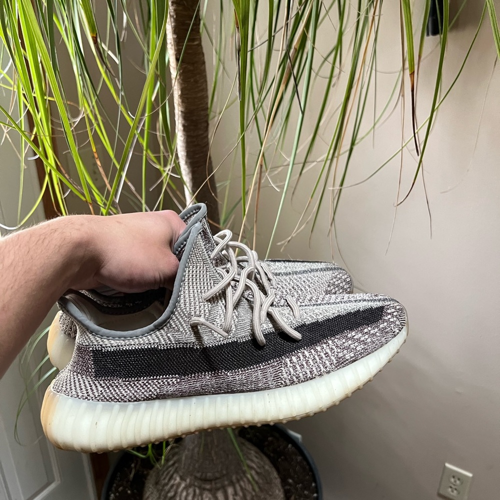 Yeezy Boost 350 Zyon